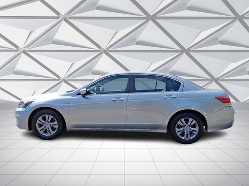 Used 2012 Honda Accord LX image 6