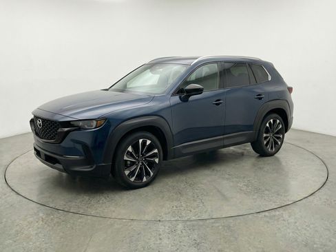 Used 2025 MAZDA CX-50 2.5 Hybrid w/ Premium Plus Pkg image 3