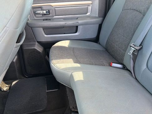 Used 2018 RAM 3500 Big Horn image 38