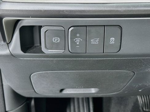 Used 2026 Hyundai Santa Fe SEL FWD image 17