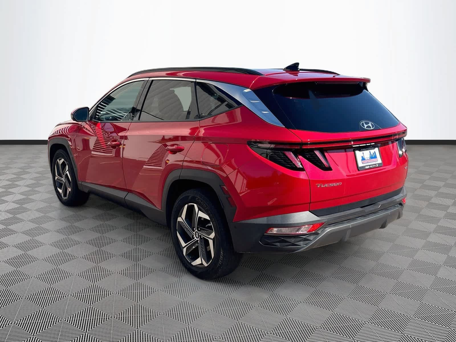 Used 2023 Hyundai Tucson Limited AWD/4WD image 7