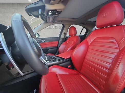 Used 2019 Alfa Romeo Giulia Ti Sport w/ Quick Order Package 22S Sport image 19