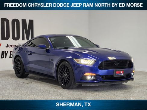 Used 2016 Ford Mustang GT Premium w/ Black Accent Package RWD image 2
