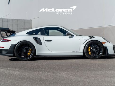 Used 2019 Porsche 911 GT2 RS w/ Weissach Package image 8