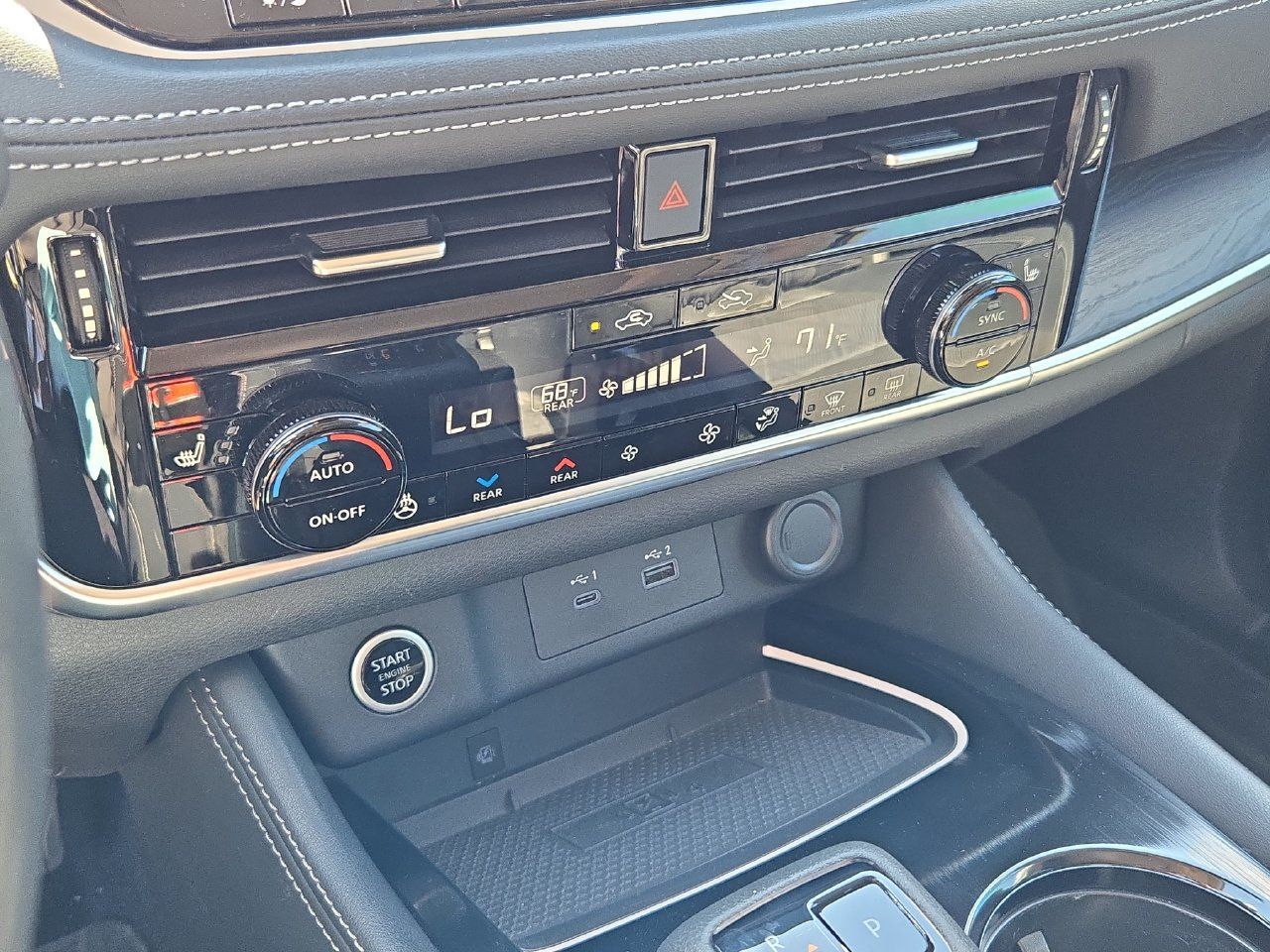 Used 2022 Nissan Rogue Platinum w/ Head-Up Display Package FWD image 19