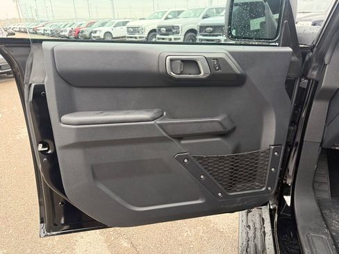 New 2025 Ford Bronco Outer Banks image 8