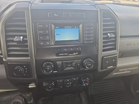 Used 2020 Ford F350 XL w/ Power Equipment Group AWD/4WD image 20