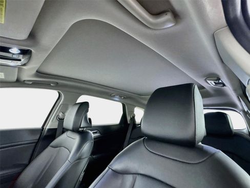 Certified 2023 Kia Sportage SX FWD image 14