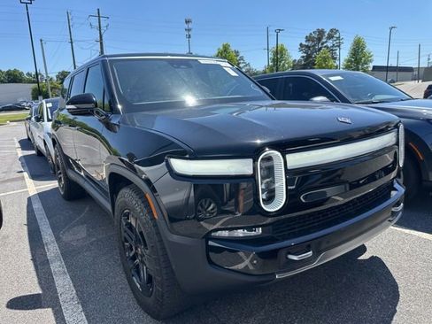 Used 2024 Rivian R1S Adventure AWD/4WD image 2