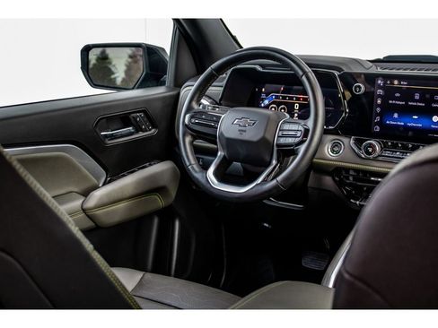 Used 2023 Chevrolet Colorado ZR2 w/ ZR2 Convenience Package III image 41