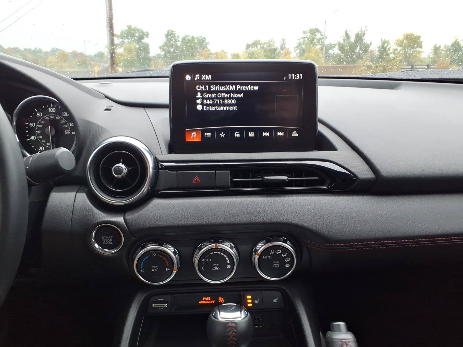 Used 2019 MAZDA MX-5 Miata RF Grand Touring RWD image 7