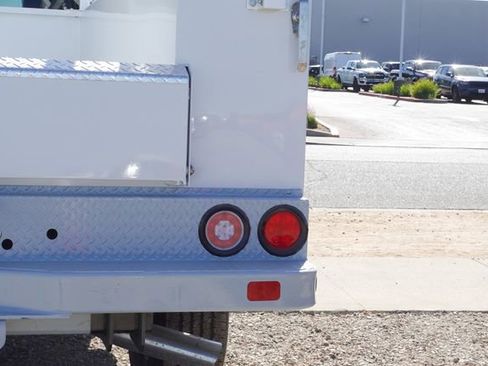 New 2024 RAM 3500 Tradesman w/ Chrome Appearance Group image 10