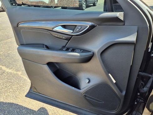 Used 2023 Buick Envision Essence w/ Sport Touring Package image 21