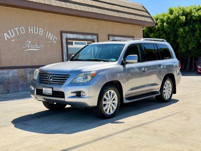 Used 2010 Lexus LX 570 4WD w/ Preferred Accessory Package