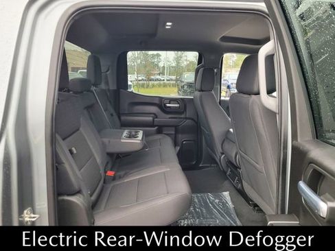 Used 2023 Chevrolet Silverado 1500 Custom image 17