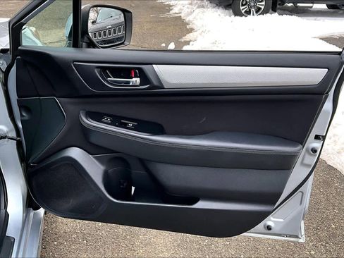 Used 2016 Subaru Legacy 2.5i Premium image 21