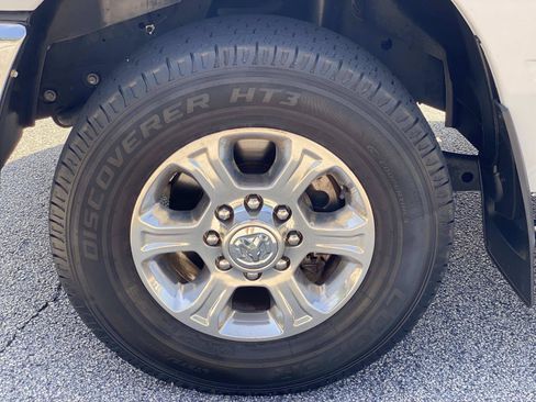 Used 2019 RAM 2500 Big Horn AWD/4WD image 12