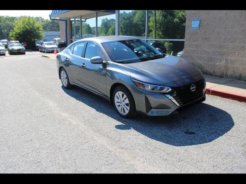 Used 2024 Nissan Sentra S FWD image 1
