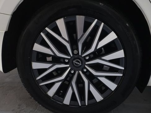 Used 2023 Nissan Altima 2.5 SV FWD image 33