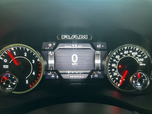 Used 2021 RAM 3500 Laramie w/ Night Edition image 36