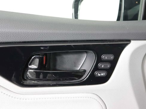 Used 2024 Honda Odyssey Elite image 14