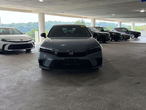 Used 2024 Honda Civic Sport image 5