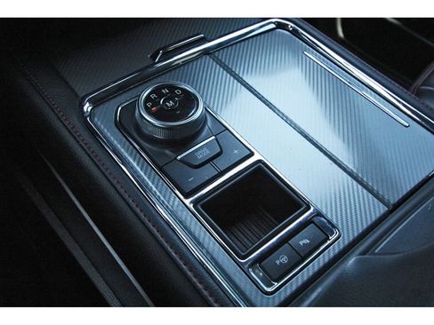 Used 2021 Ford Expedition Limited image 27