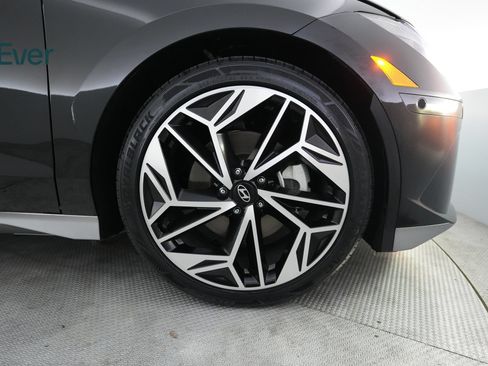 Used 2024 Hyundai Ioniq 6 Limited RWD image 20