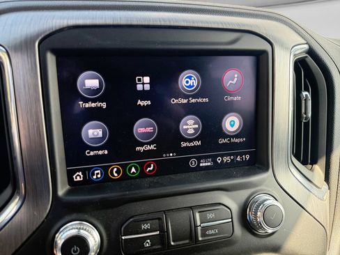 Used 2020 GMC Sierra 2500 Denali w/ Denali Ultimate Package AWD/4WD image 25