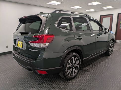 Used 2022 Subaru Forester Limited w/ Popular Package #3 image 4