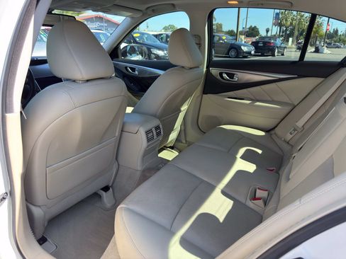 Used 2014 INFINITI Q50 Premium w/ Navigation Package RWD image 11