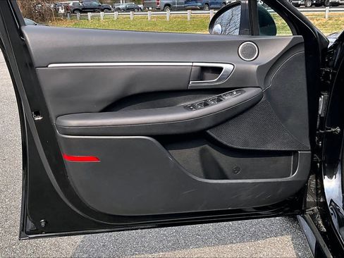 Used 2023 Hyundai Sonata SEL image 21