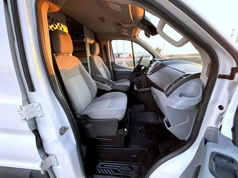Used 2016 Ford Transit 250 130 Low Roof w/ Exterior Upgrade Package image 15