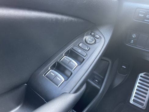 Certified 2021 Honda Accord Sport image 23