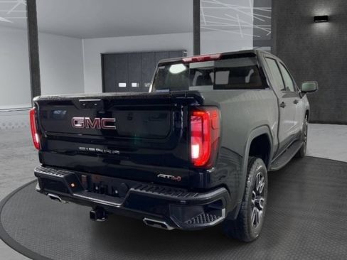 Used 2026 GMC Sierra 1500 AT4 w/ AT4 Premium Package AWD/4WD image 4