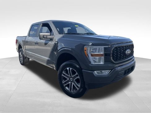 Used 2021 Ford F150 XL w/ STX Appearance Package RWD image 3