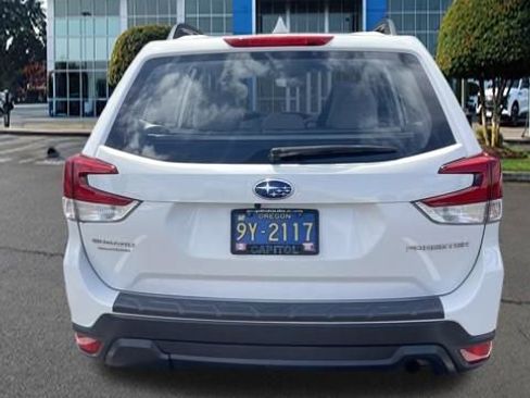 Used 2020 Subaru Forester w/ Alloy Wheel Package AWD/4WD image 15
