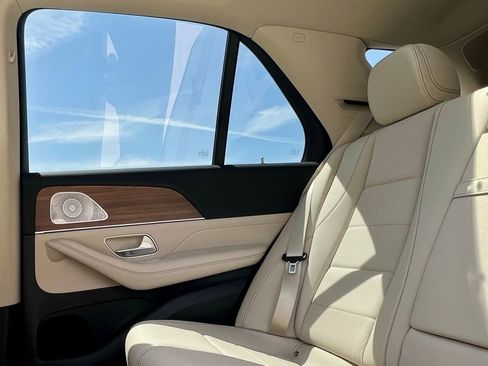 Certified 2024 Mercedes-Benz GLE 450 4MATIC image 26