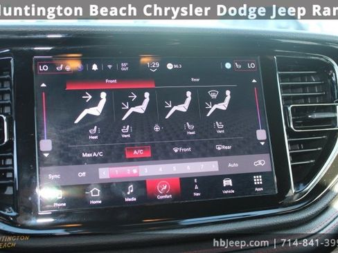 Used 2024 Dodge Durango GT image 25