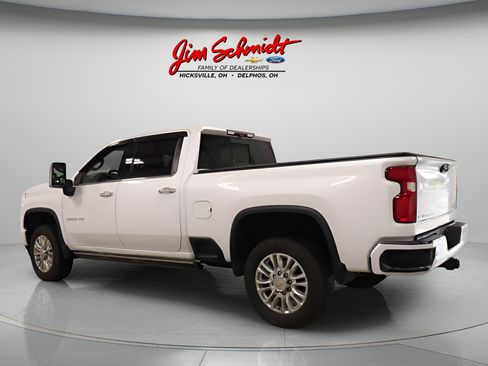 Used 2021 Chevrolet Silverado 2500 High Country w/ Z71 Off-Road Package AWD/4WD image 4