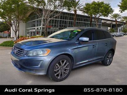 Used 2016 Volvo XC60 T5 Premier w/ Proximity Package