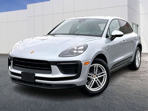 Used 2022 Porsche Macan image 1