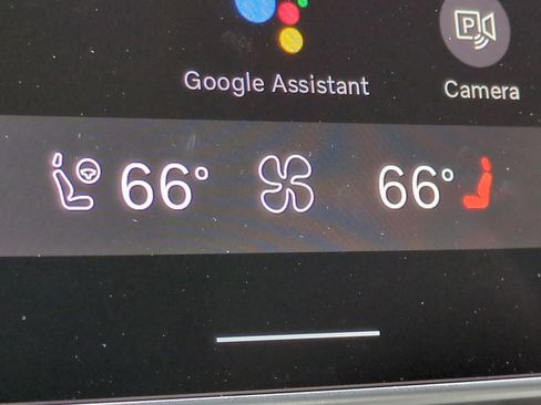 New 2026 Volvo XC60 B5 Ultra w/ Climate Package image 22