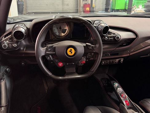 Used 2020 Ferrari F8 Tributo RWD image 23
