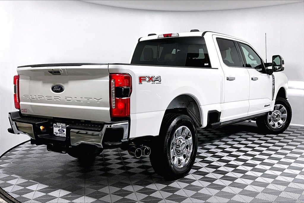 Certified 2023 Ford F250 Lariat w/ Lariat Ultimate Package AWD/4WD image 12