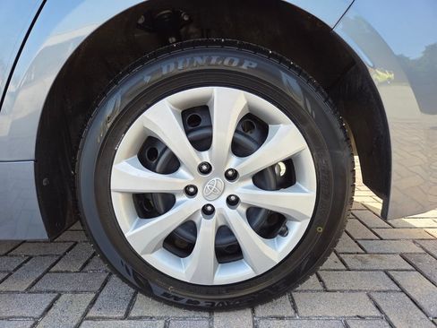Certified 2024 Toyota Corolla LE FWD image 19