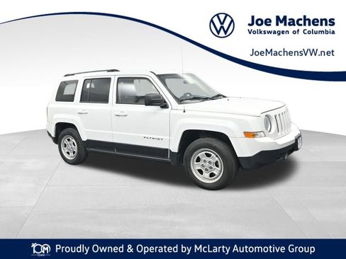 Used 2015 Jeep Patriot Sport w/ Power Value Group image 1
