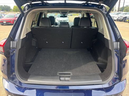 Used 2026 Nissan Rogue SL FWD image 33