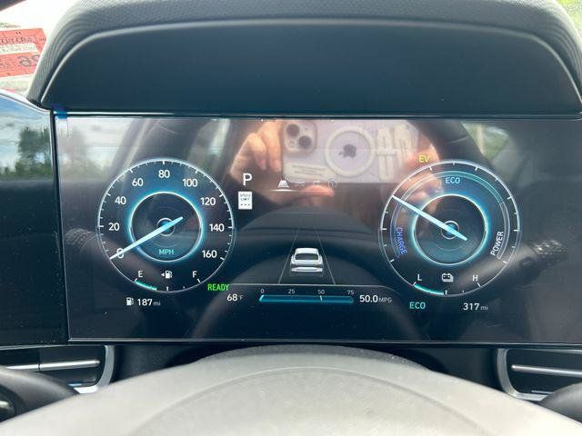 New 2026 Hyundai Elantra Limited FWD image 15