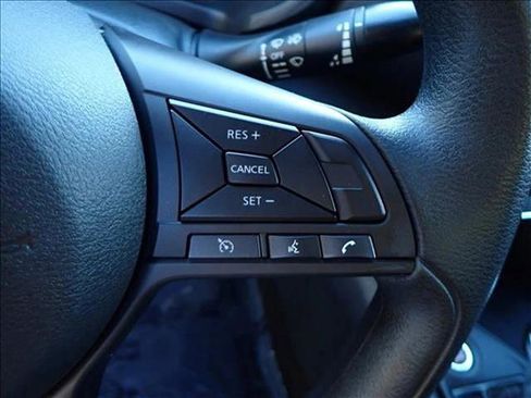 Used 2024 Nissan Sentra S image 13